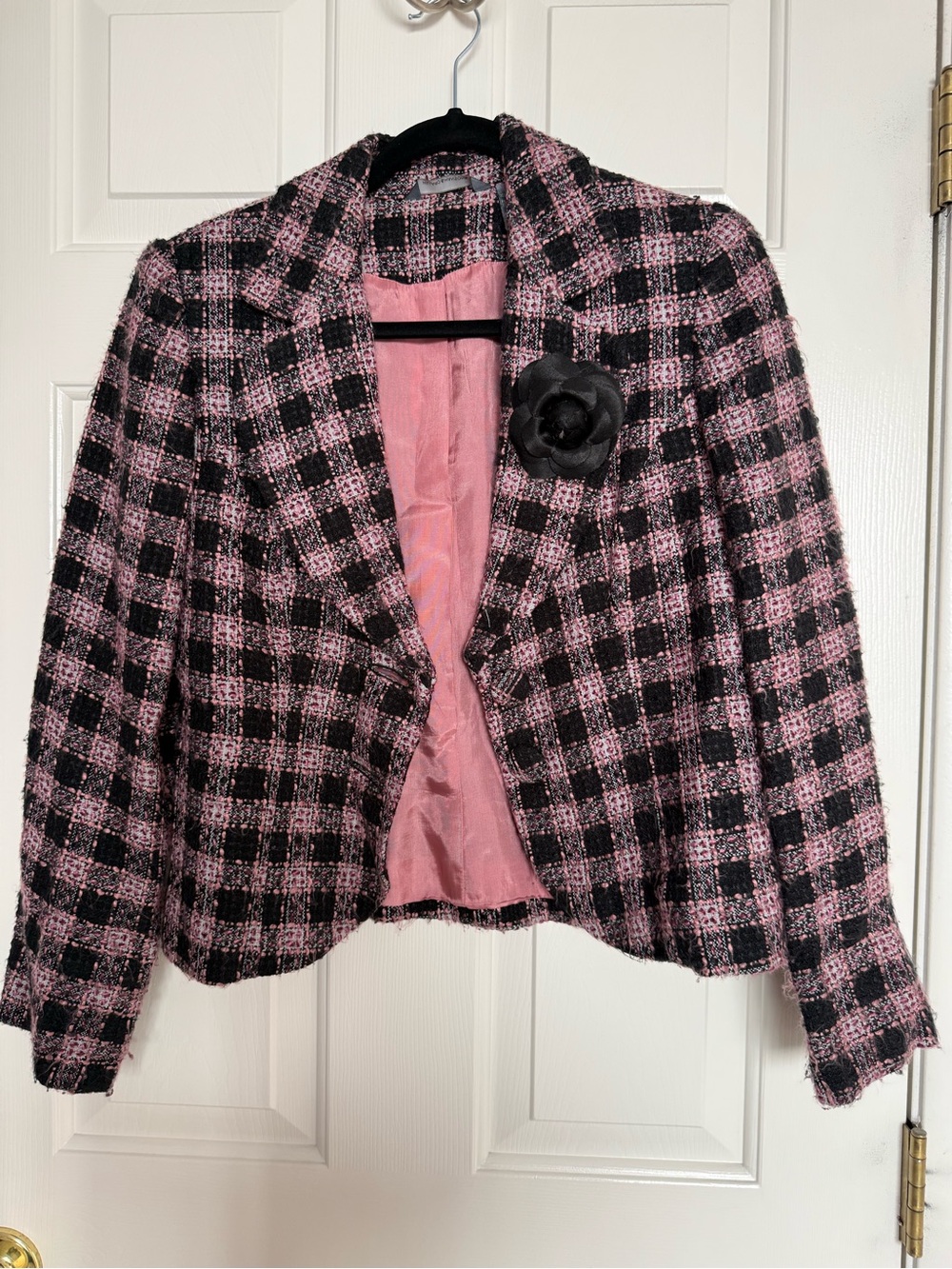 Hillard & Hanson Pink and Black Plaid Tweed Blazer with Flower Pin